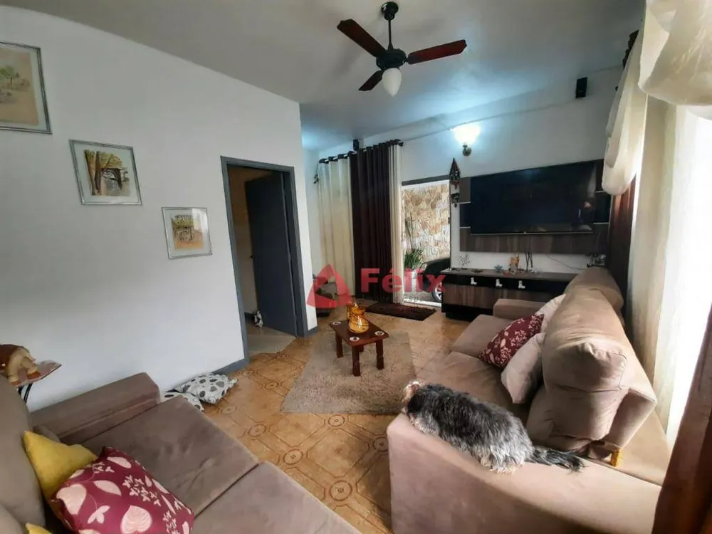 Casa, 3 quartos, 148 m² - Foto 3
