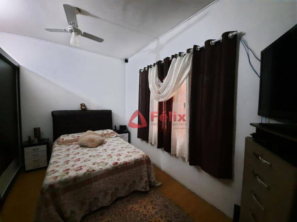 Casa, 3 quartos, 148 m² - Foto 4