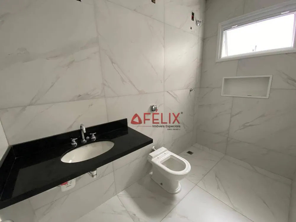 Casa, 3 quartos, 205 m² - Foto 8
