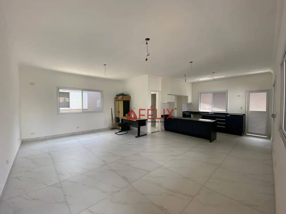 Casa, 3 quartos, 205 m² - Foto 4