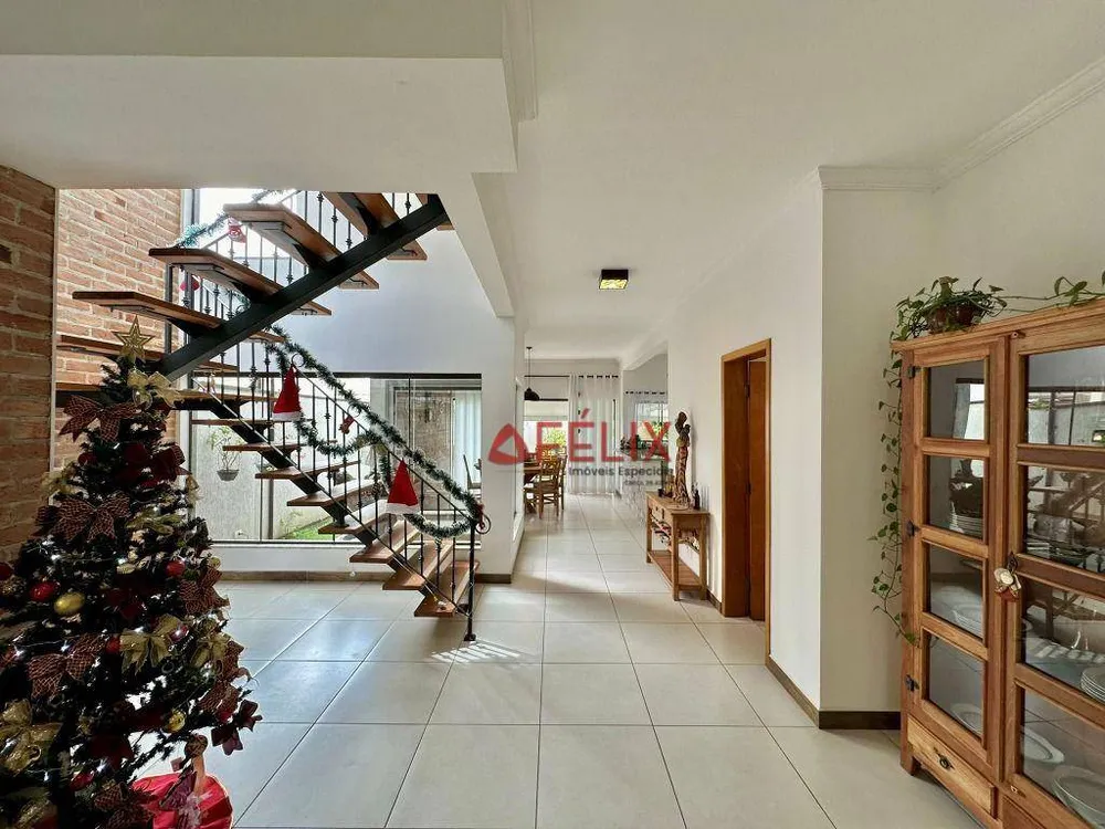 Sobrado, 4 quartos, 287 m² - Foto 5