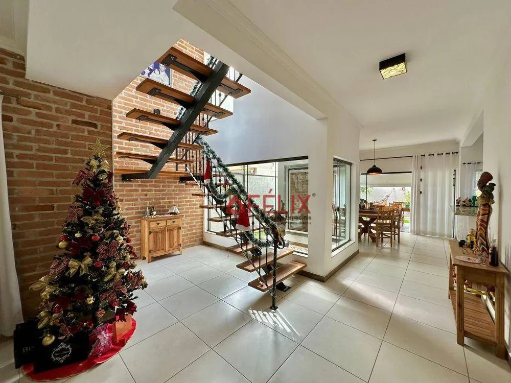 Sobrado, 4 quartos, 287 m² - Foto 3