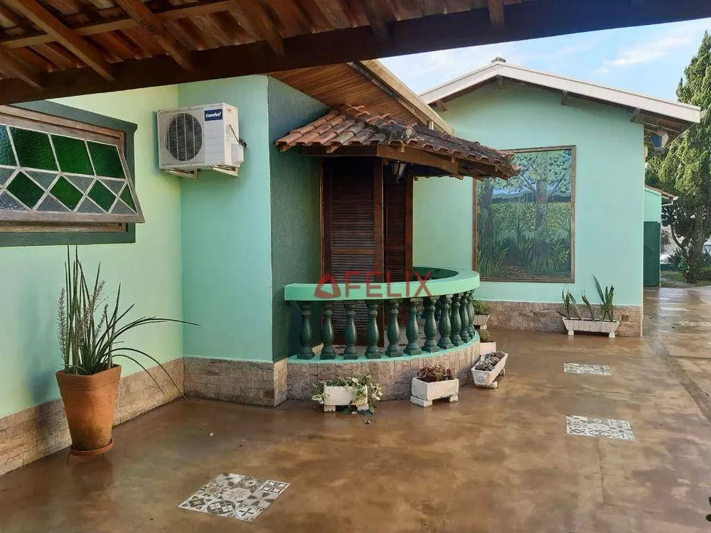 Casa, 3 quartos, 1000 m² - Foto 1