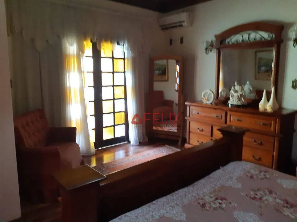 Casa, 3 quartos, 1000 m² - Foto 4