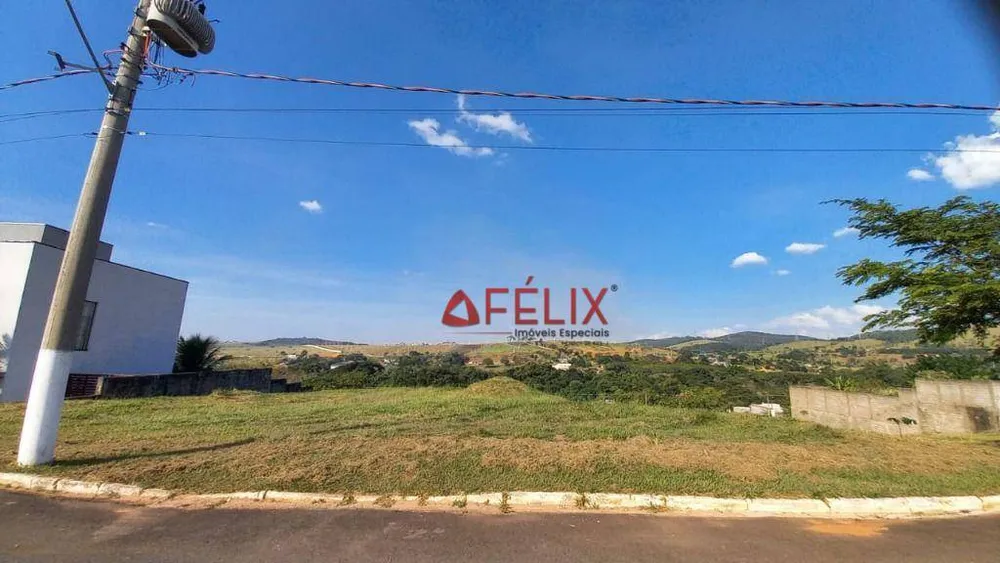 Loteamento e Condomínio, 1130 m² - Foto 1