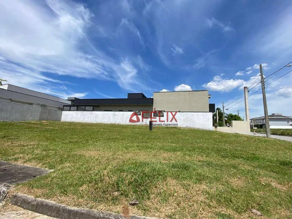 Loteamento e Condomínio, 325 m² - Foto 1