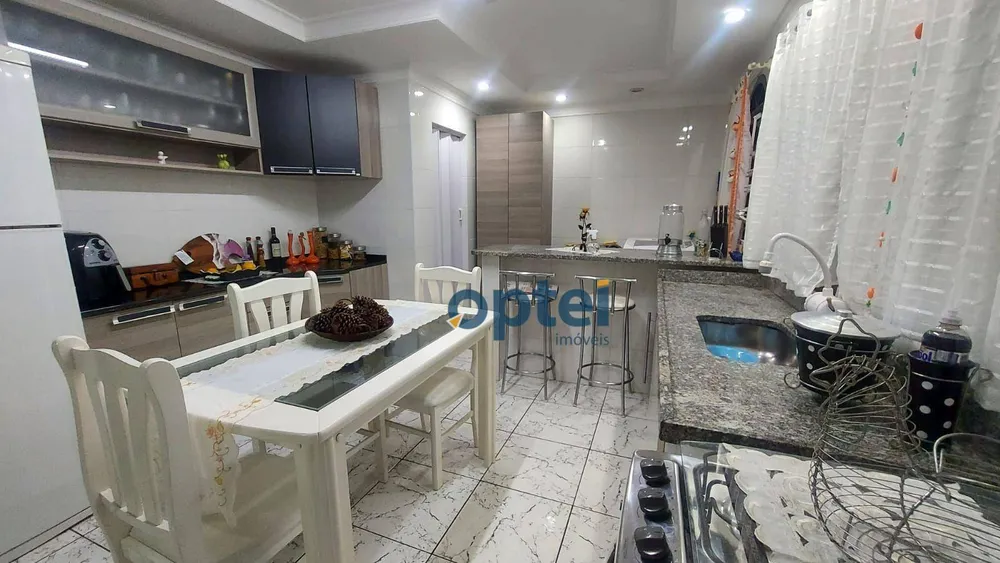 Casa, 3 quartos, 140 m² - Foto 1