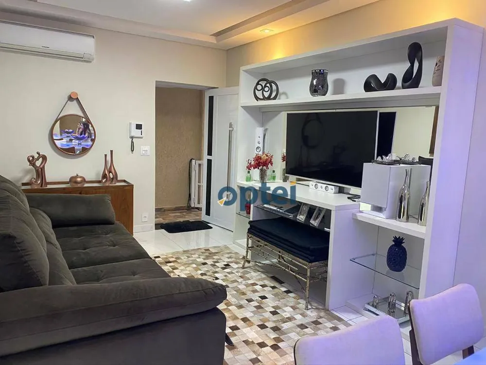 Casa, 3 quartos, 215 m² - Foto 2