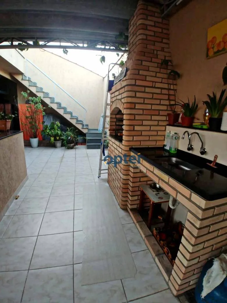 Casa, 3 quartos, 300 m² - Foto 1