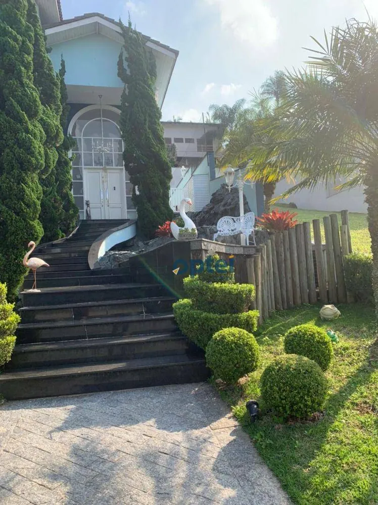 Casa, 6 quartos, 600 m² - Foto 1
