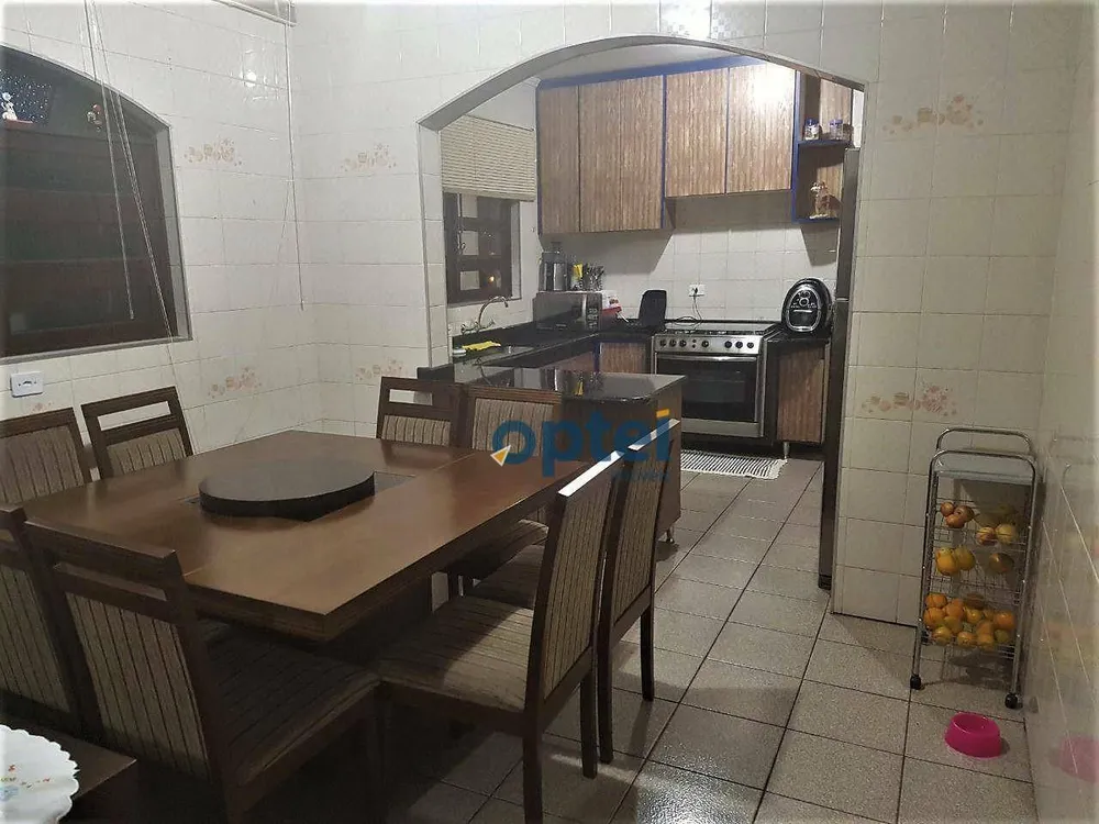 Sobrado, 3 quartos, 235 m² - Foto 4