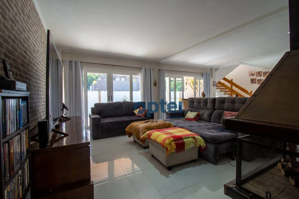 Casa, 3 quartos, 602 m² - Foto 2