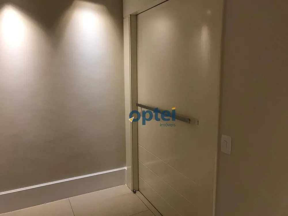 Apartamento, 3 quartos, 221 m² - Foto 3