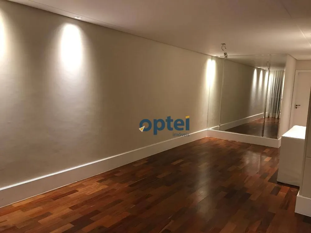 Apartamento, 3 quartos, 221 m² - Foto 2