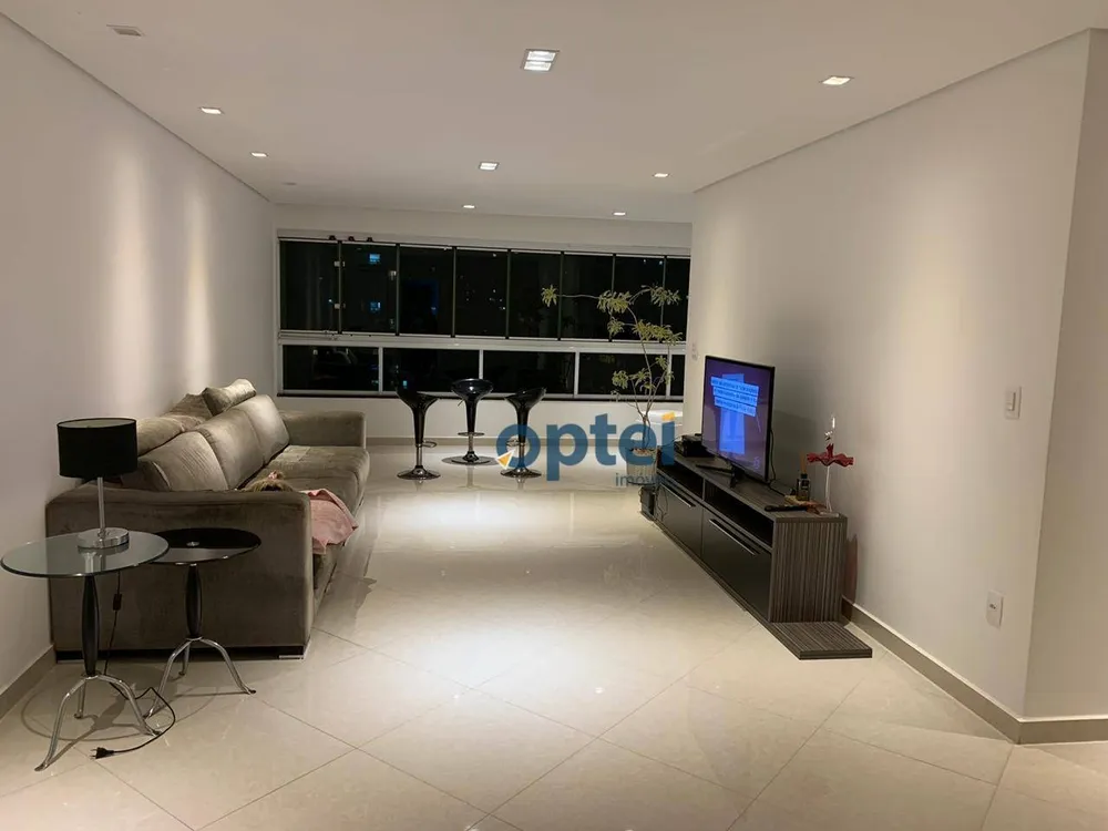 Apartamento, 3 quartos, 150 m² - Foto 1