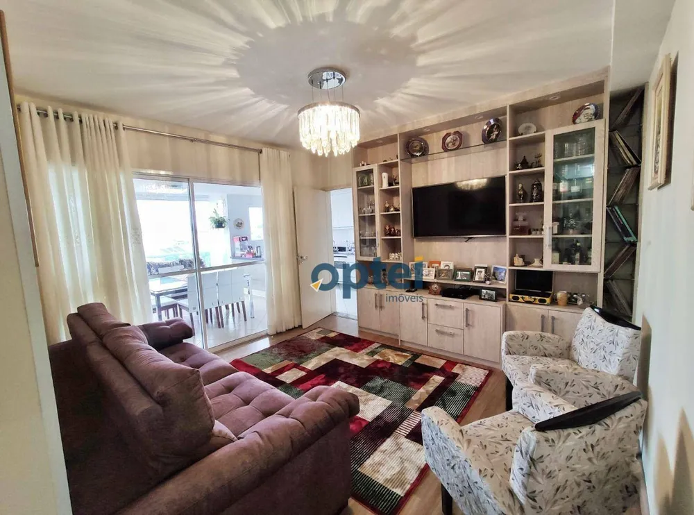 Apartamento, 3 quartos, 134 m² - Foto 1
