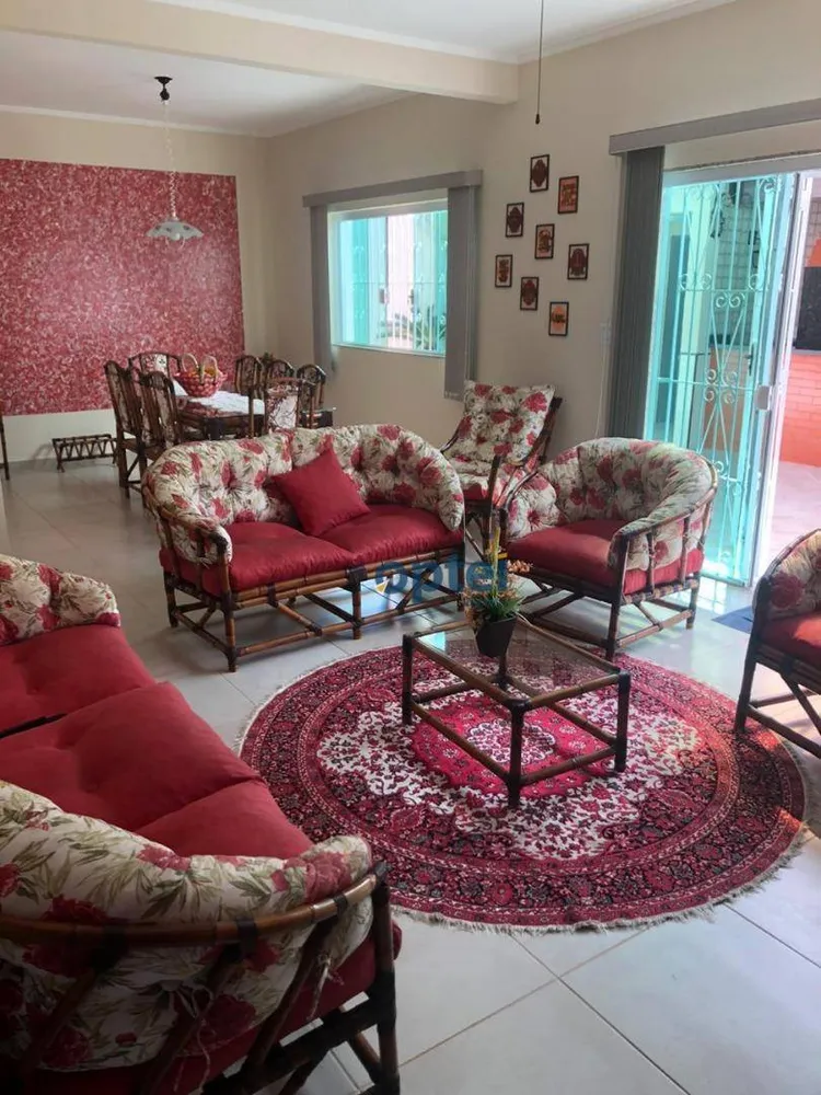Casa, 3 quartos, 154 m² - Foto 4