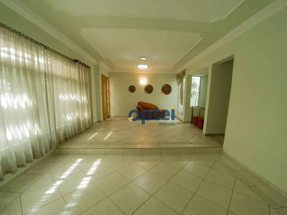 Casa, 4 quartos, 200 m² - Foto 2