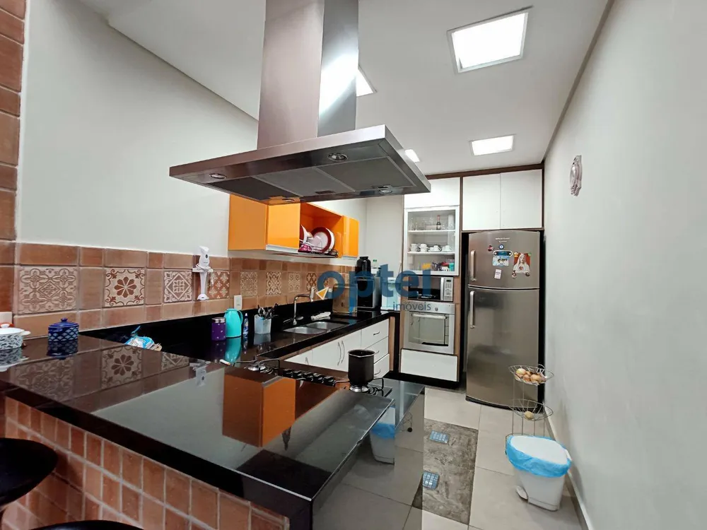 Casa, 3 quartos, 165 m² - Foto 1