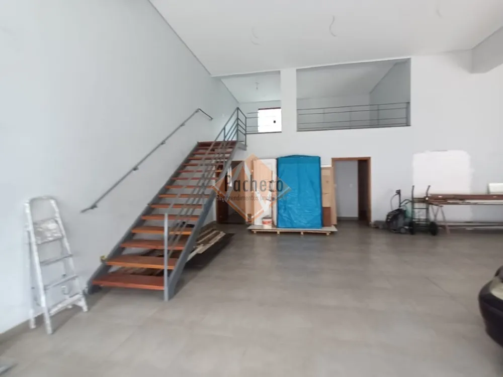 Loja-Salão, 300 m² - Foto 1