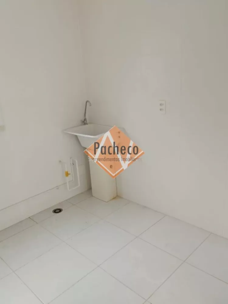 Apartamento à venda com 2 quartos, 40m² - Foto 5