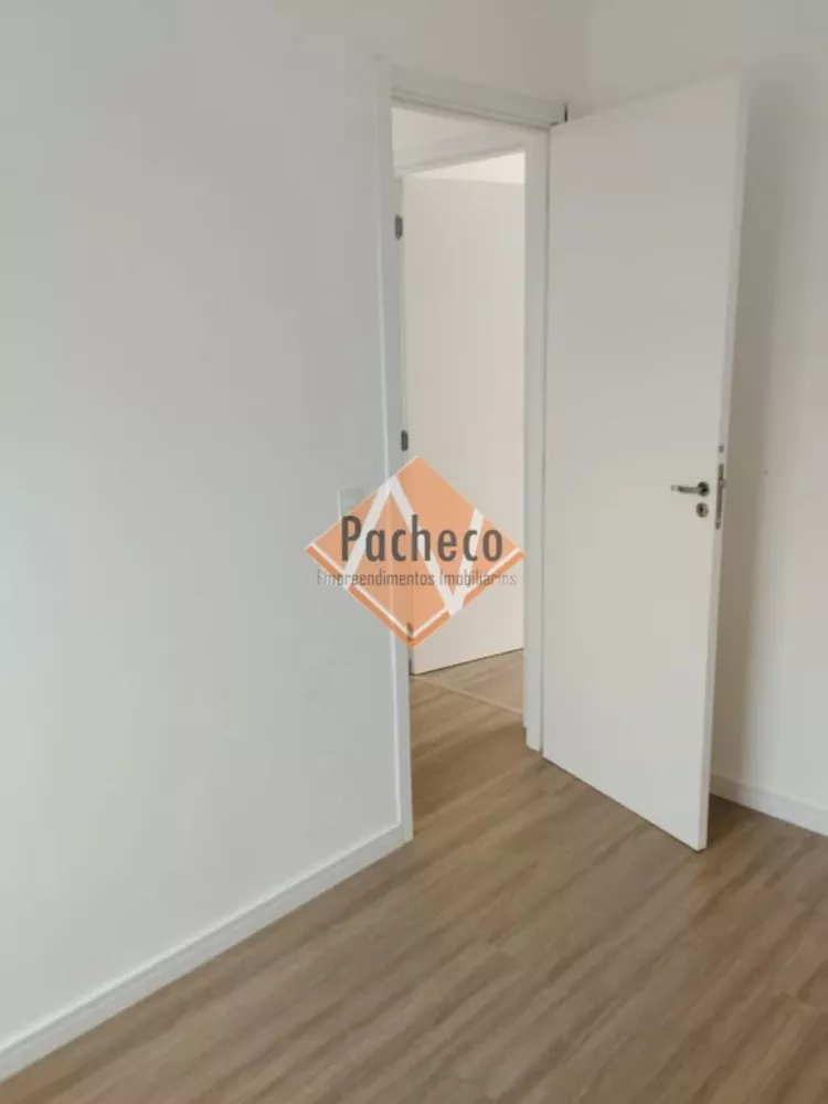 Apartamento à venda com 2 quartos, 40m² - Foto 7