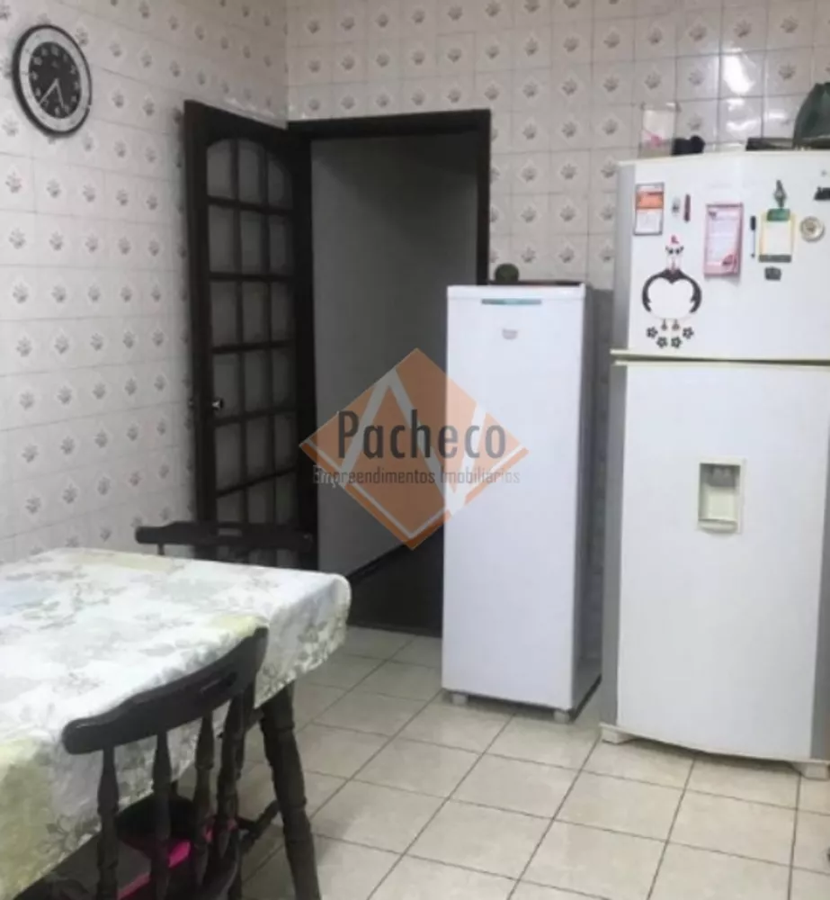 Sobrado à venda com 3 quartos, 160m² - Foto 4