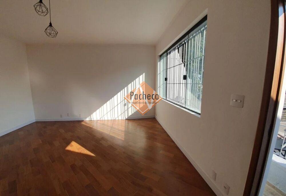 Casa, 3 quartos, 194 m² - Foto 2