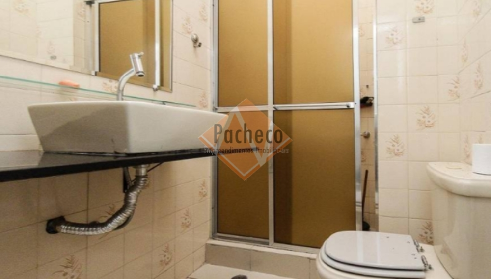 Sobrado à venda com 2 quartos, 200m² - Foto 4