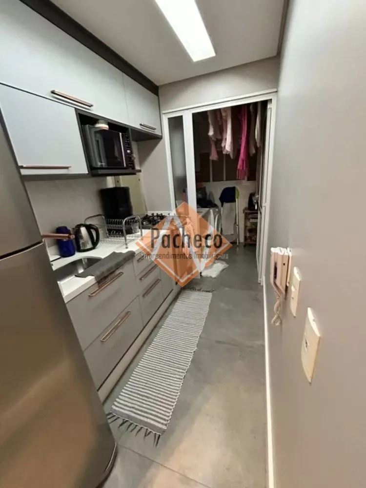 Apartamento à venda com 2 quartos, 68m² - Foto 4