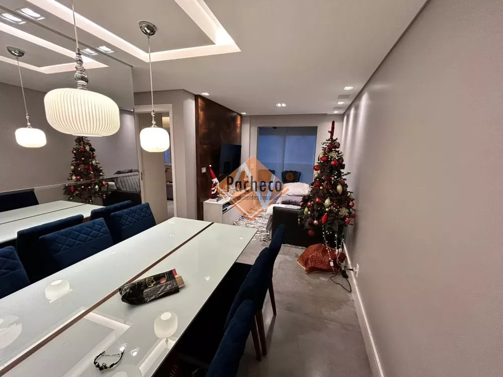 Apartamento à venda com 2 quartos, 68m² - Foto 1