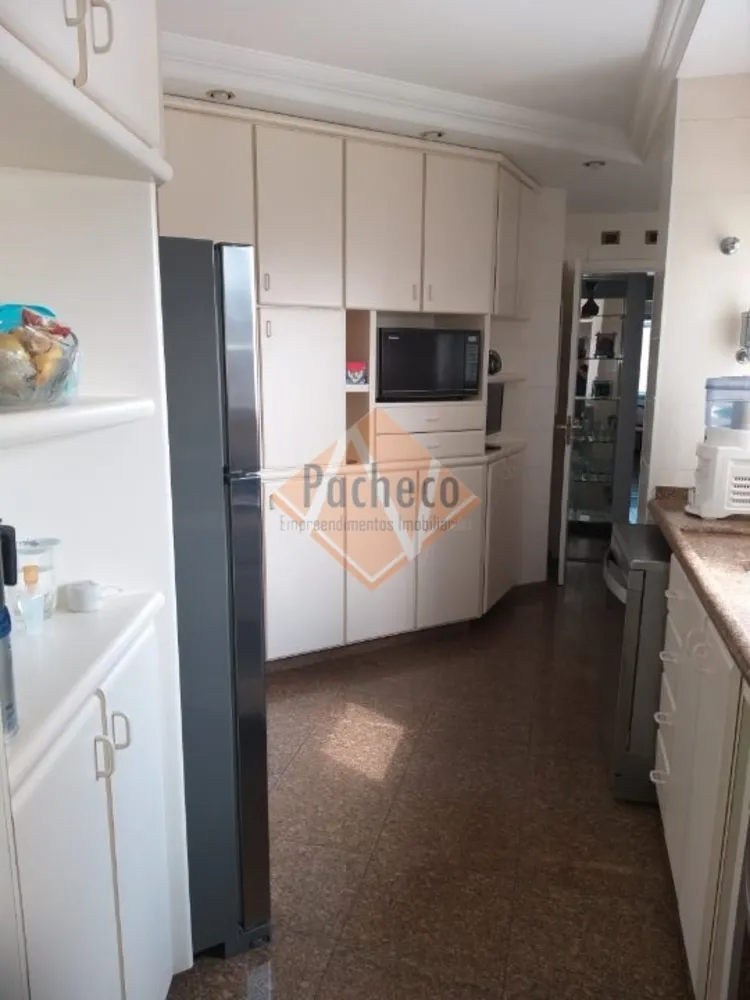 Apartamento, 3 quartos, 138 m² - Foto 3