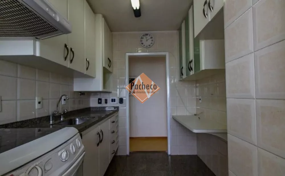 Apartamento à venda com 2 quartos, 65m² - Foto 3