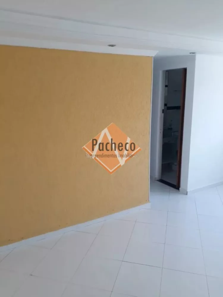 Apartamento à venda com 2 quartos, 57m² - Foto 4