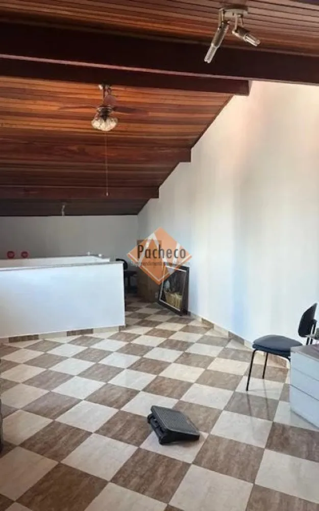Sobrado, 3 quartos, 200 m² - Foto 6