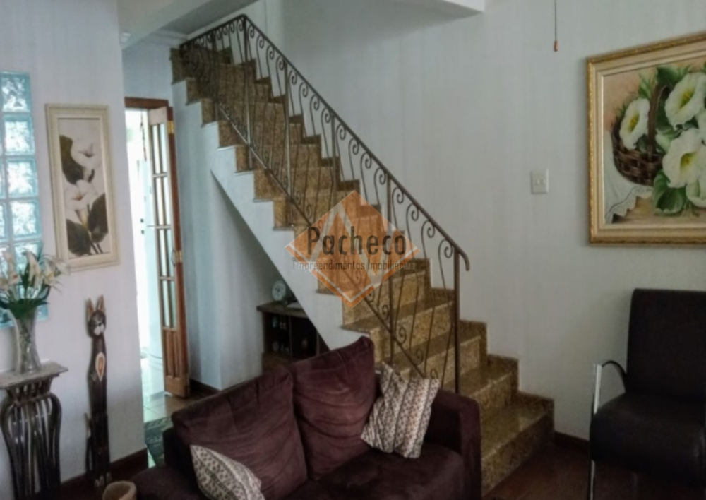 Sobrado, 3 quartos, 220 m² - Foto 1