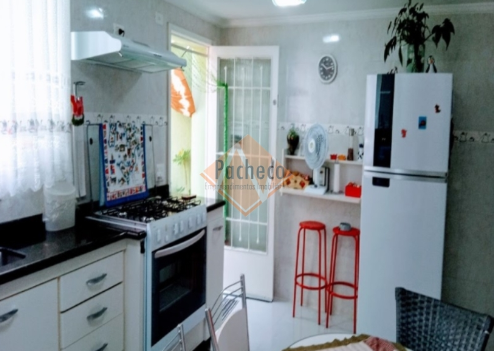 Sobrado, 3 quartos, 220 m² - Foto 3