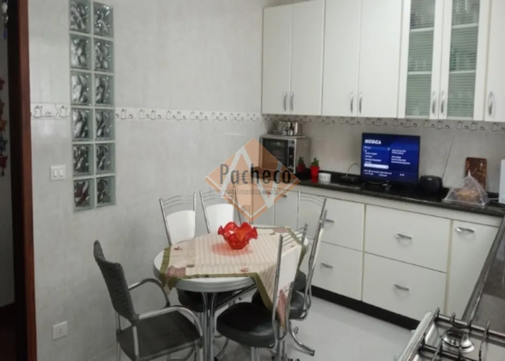 Sobrado, 3 quartos, 220 m² - Foto 8