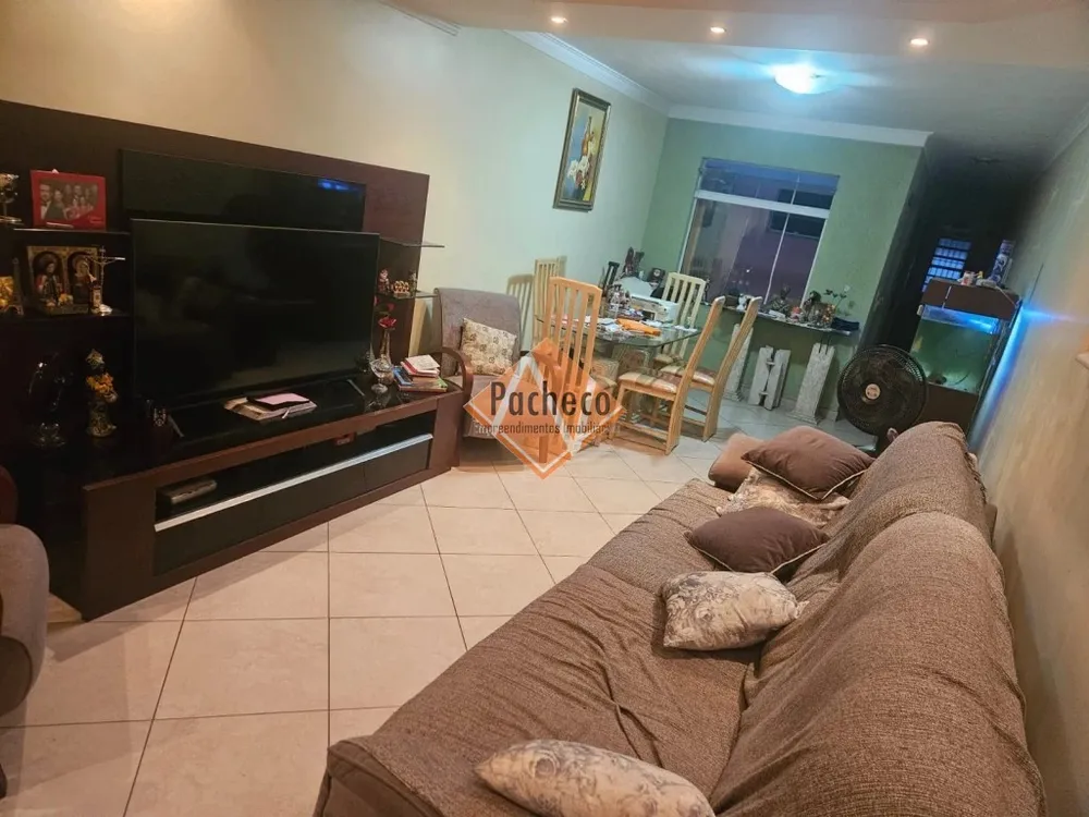 Sobrado, 3 quartos, 200 m² - Foto 2