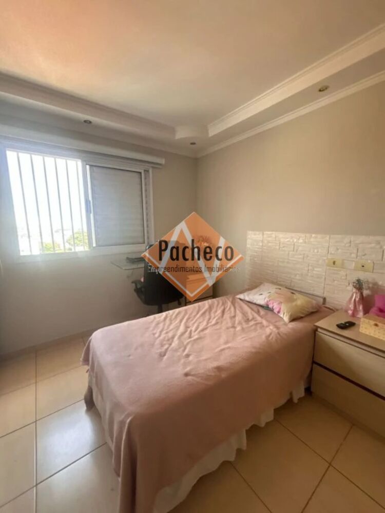Sobrado, 3 quartos, 200 m² - Foto 4
