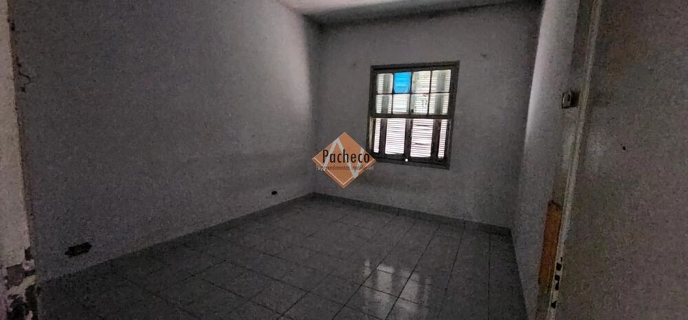 Casa, 4 quartos, 150 m² - Foto 1