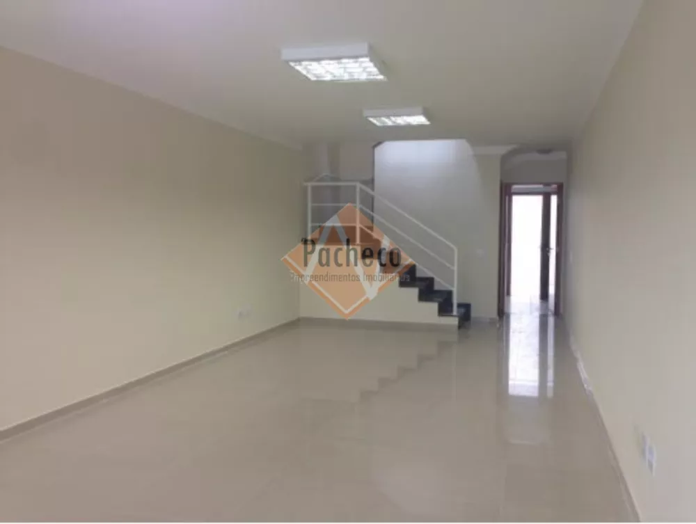 Sobrado à venda com 3 quartos, 134m² - Foto 2