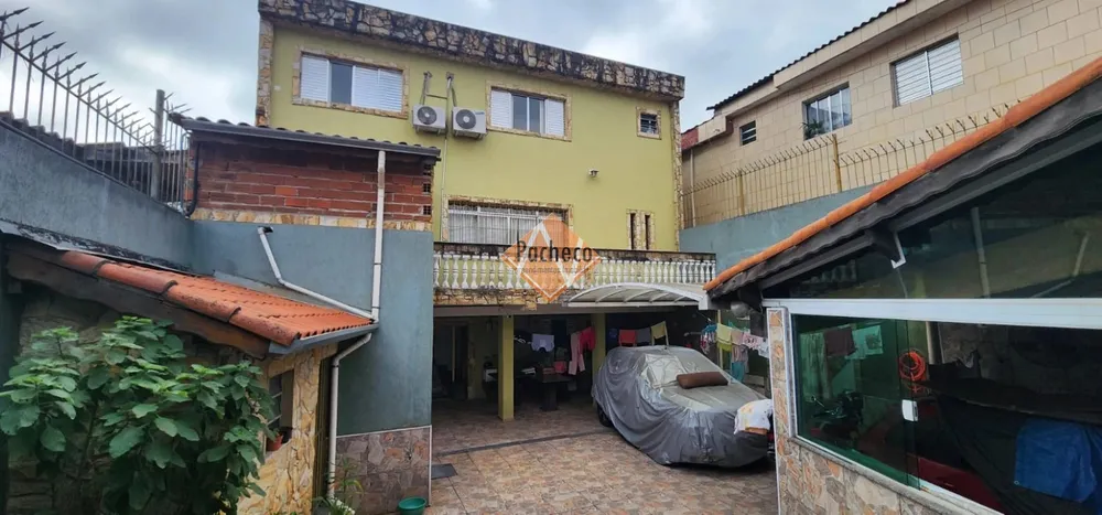 Sobrado, 3 quartos, 220 m² - Foto 1