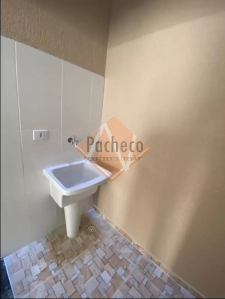 Apartamento à venda com 2 quartos, 40m² - Foto 4