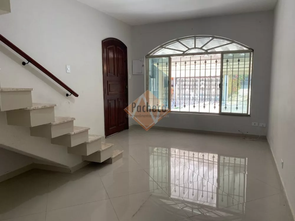 Sobrado à venda com 2 quartos, 141m² - Foto 1