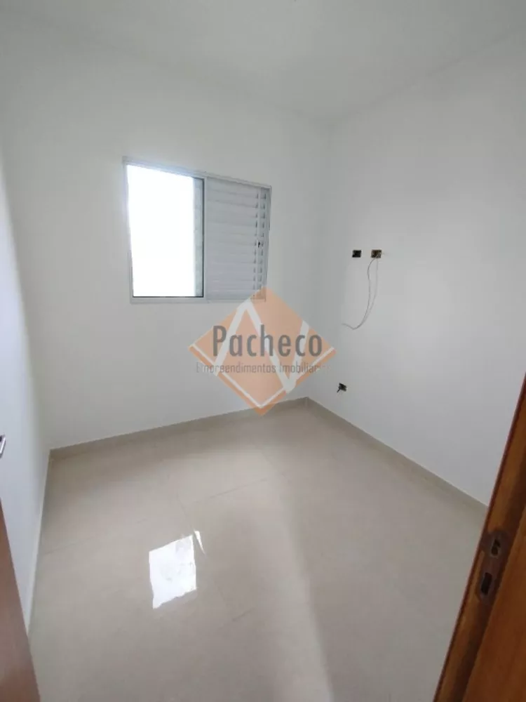 Apartamento à venda com 2 quartos, 34m² - Foto 3