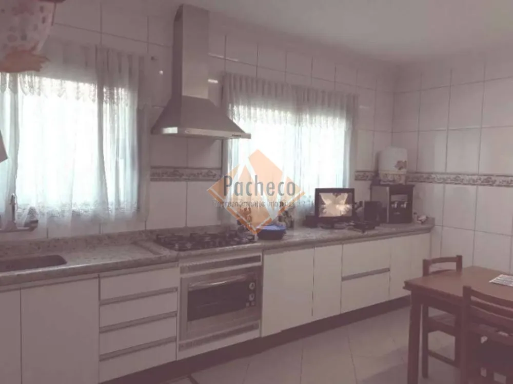Sobrado, 3 quartos, 280 m² - Foto 5