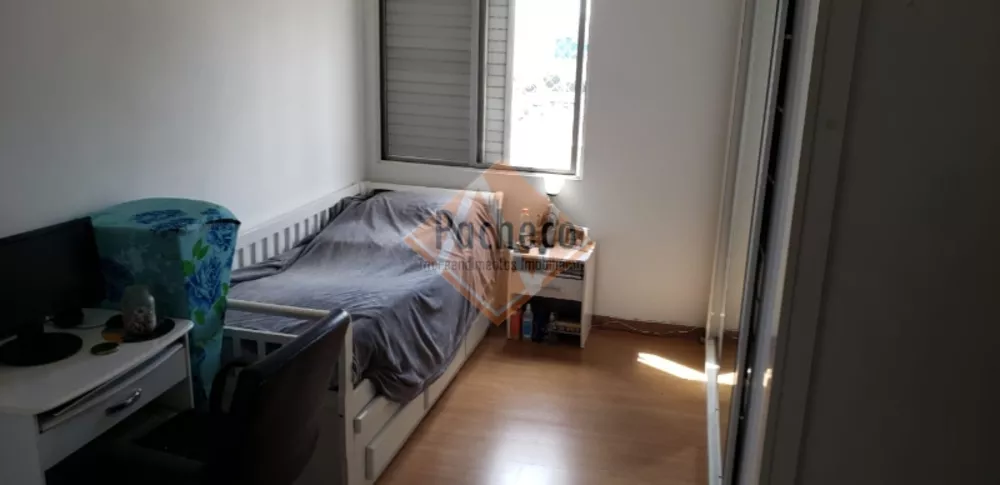 Apartamento à venda com 2 quartos, 82m² - Foto 4