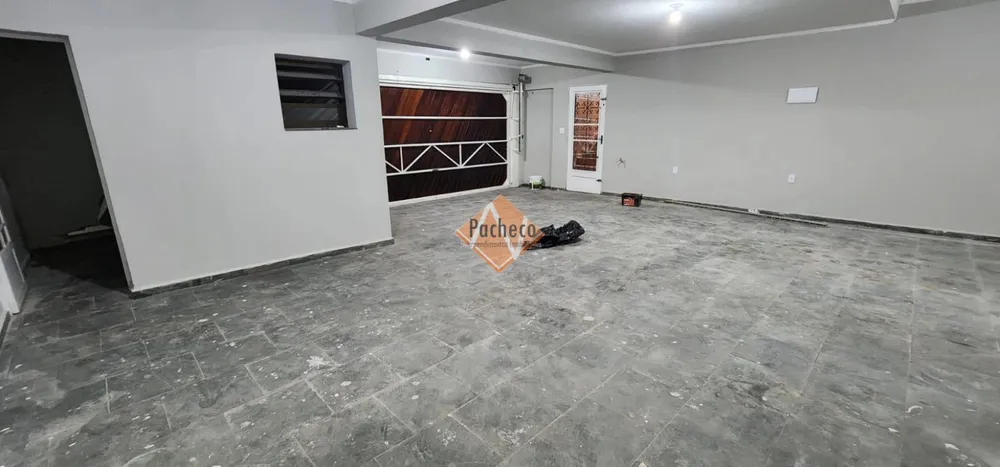 Casa, 3 quartos, 243 m² - Foto 11
