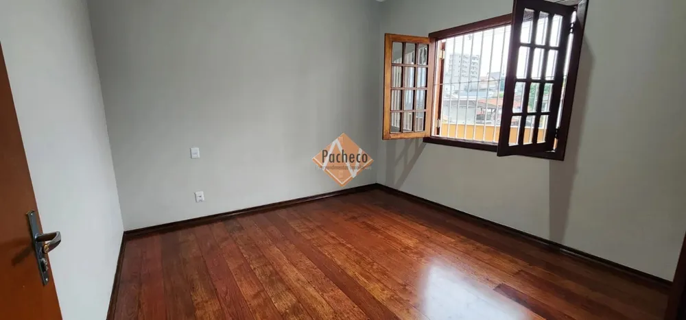 Casa, 3 quartos, 243 m² - Foto 8